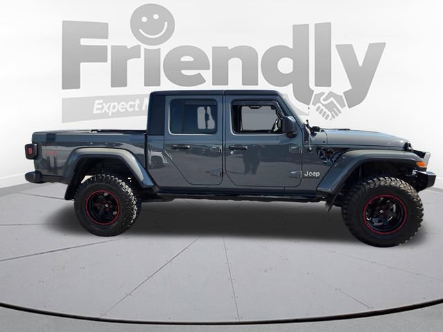 Used 2022 Jeep Gladiator Overland w/ Cold Weather Group AWD/4WD image 3