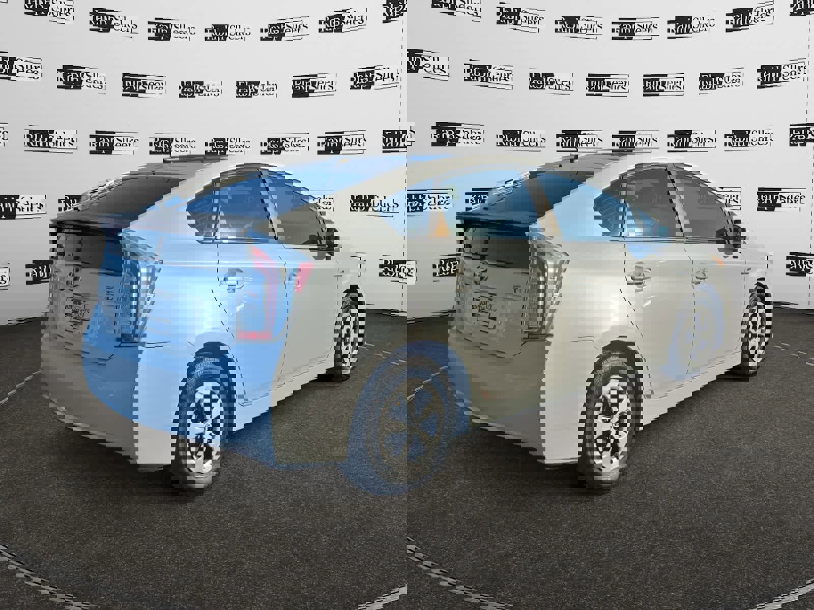 Used 2013 Toyota Prius Three w/ Solar Roof Pkg image 6
