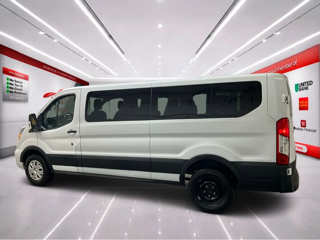 Used 2023 Ford Transit 350 XLT image 5