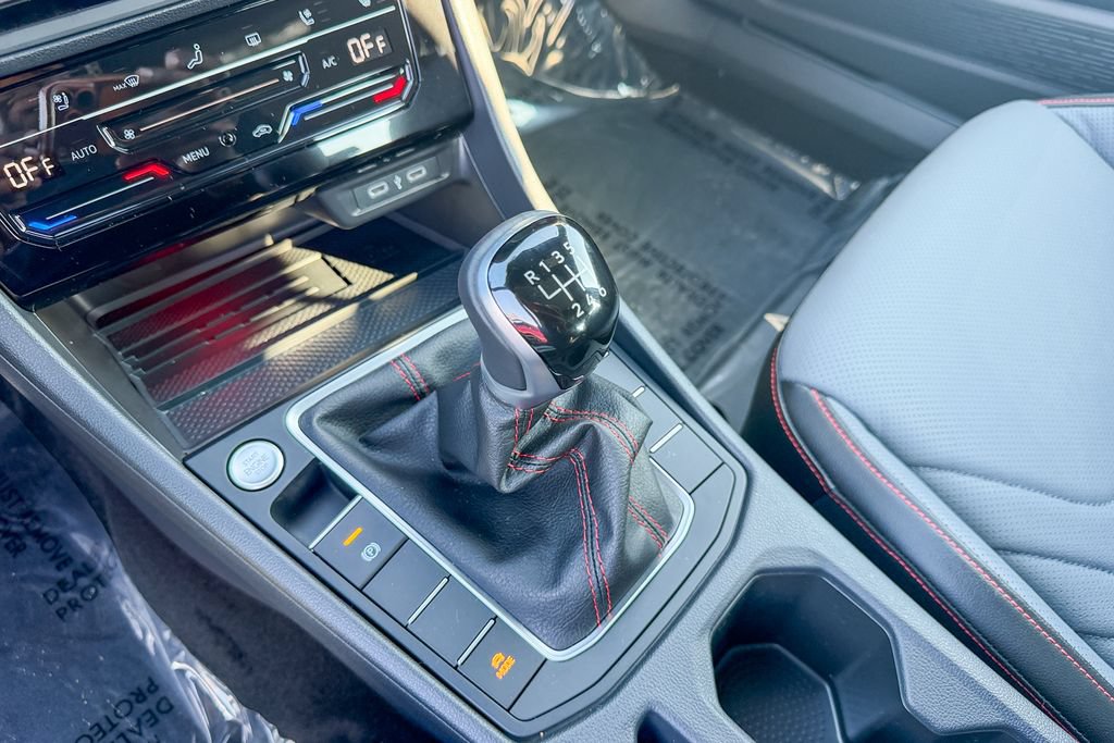 New 2026 Volkswagen Jetta GLI Autobahn FWD image 23