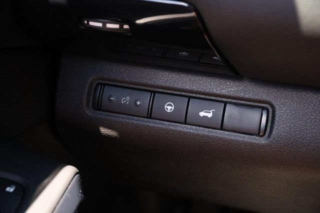 Certified 2025 Nissan Pathfinder SV AWD/4WD image 21