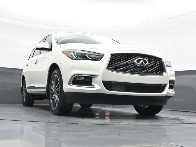 Used 2017 INFINITI QX60 Luxe w/ Deluxe Technology Package AWD/4WD image 40