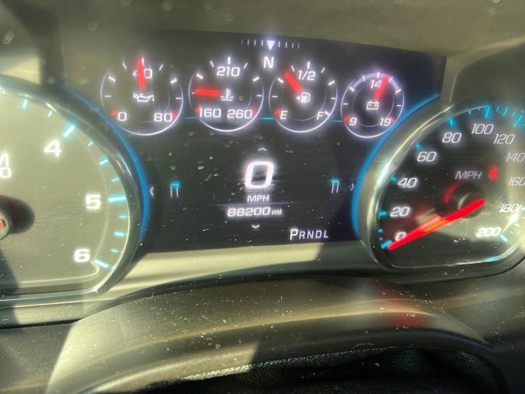 Used 2018 Chevrolet Suburban Premier image 14