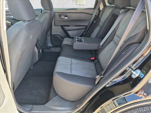 Used 2026 Nissan Rogue SV AWD/4WD image 19