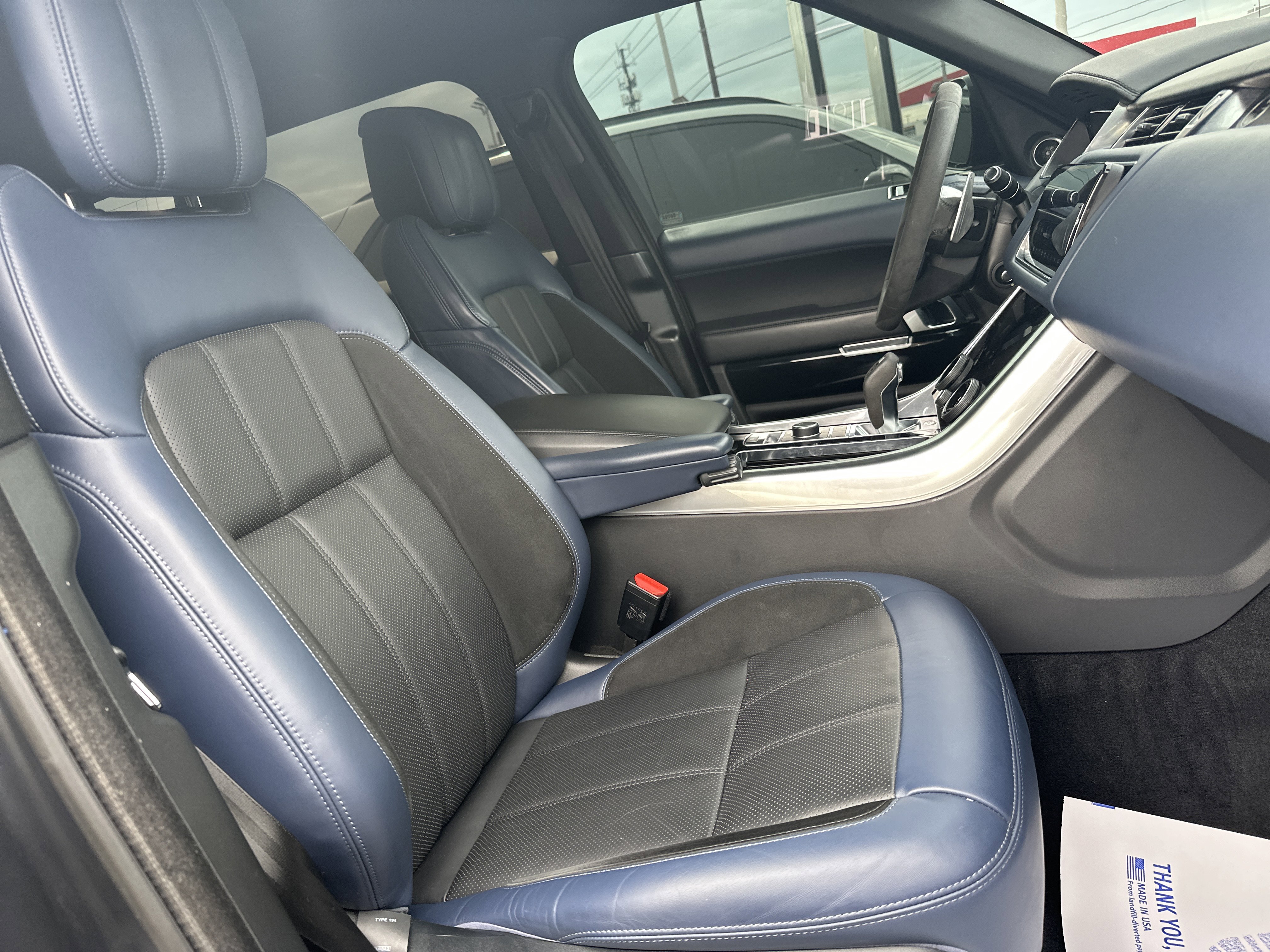 Used 2021 Land Rover Range Rover Sport HST image 12