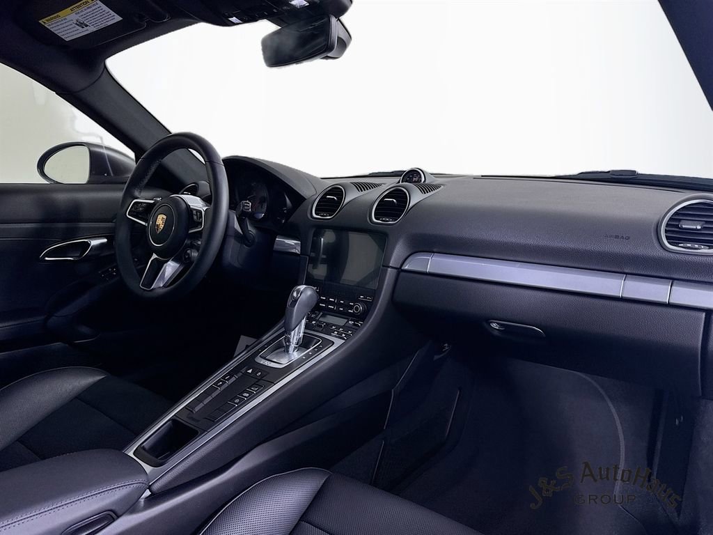 Used 2025 Porsche 718 Cayman S image 34