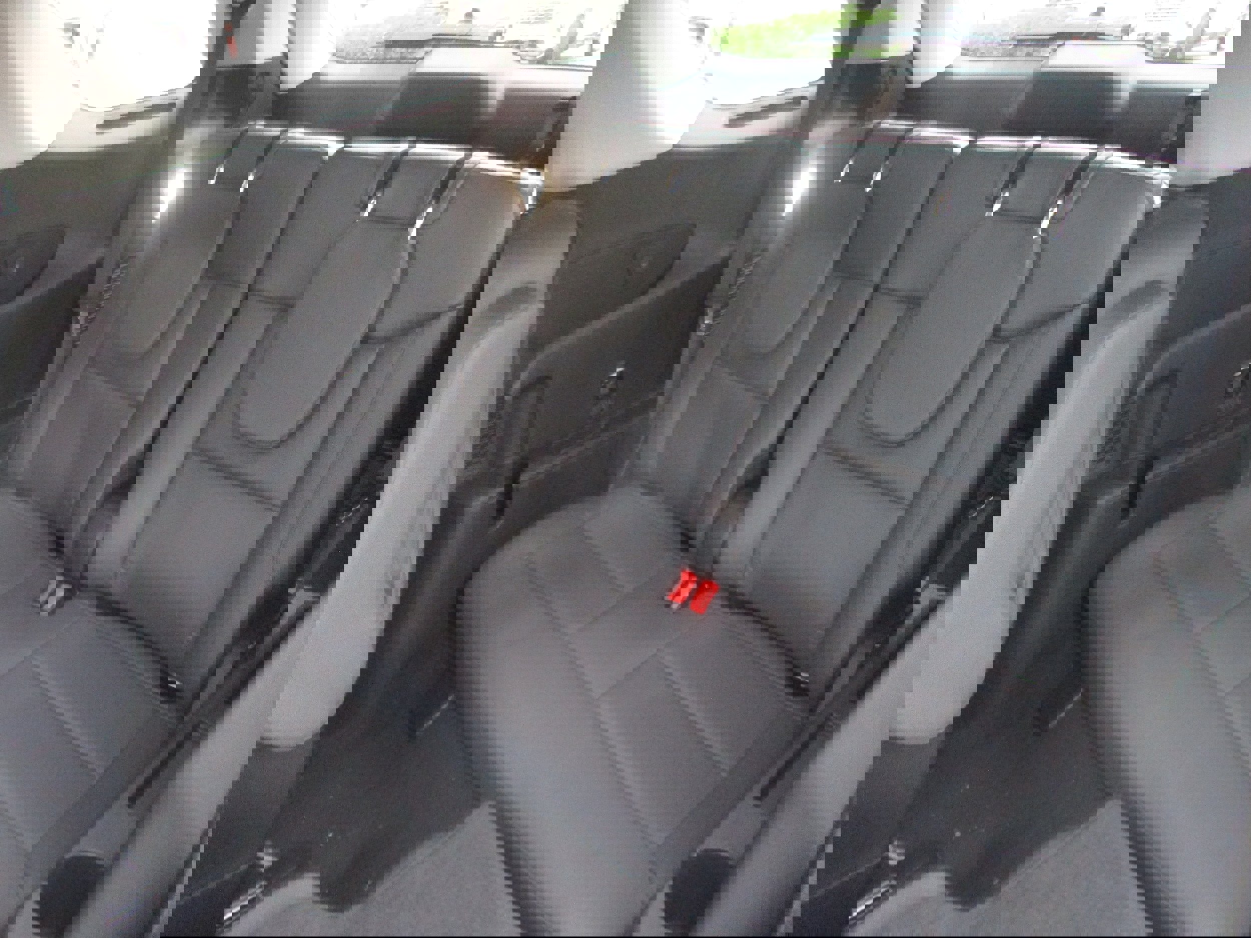 New 2025 Ford Explorer Active image 9