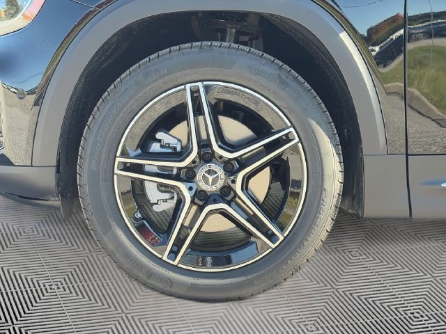 New 2026 Mercedes-Benz GLB 250 4MATIC image 30