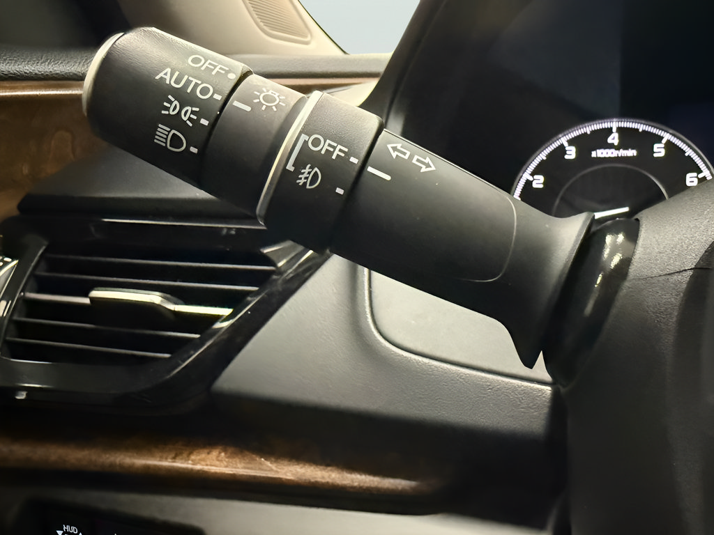 Used 2019 Acura RDX w/ Advance Package FWD image 19