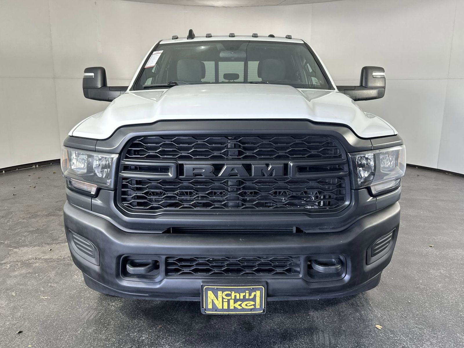 Used 2023 RAM 3500 Tradesman image 3