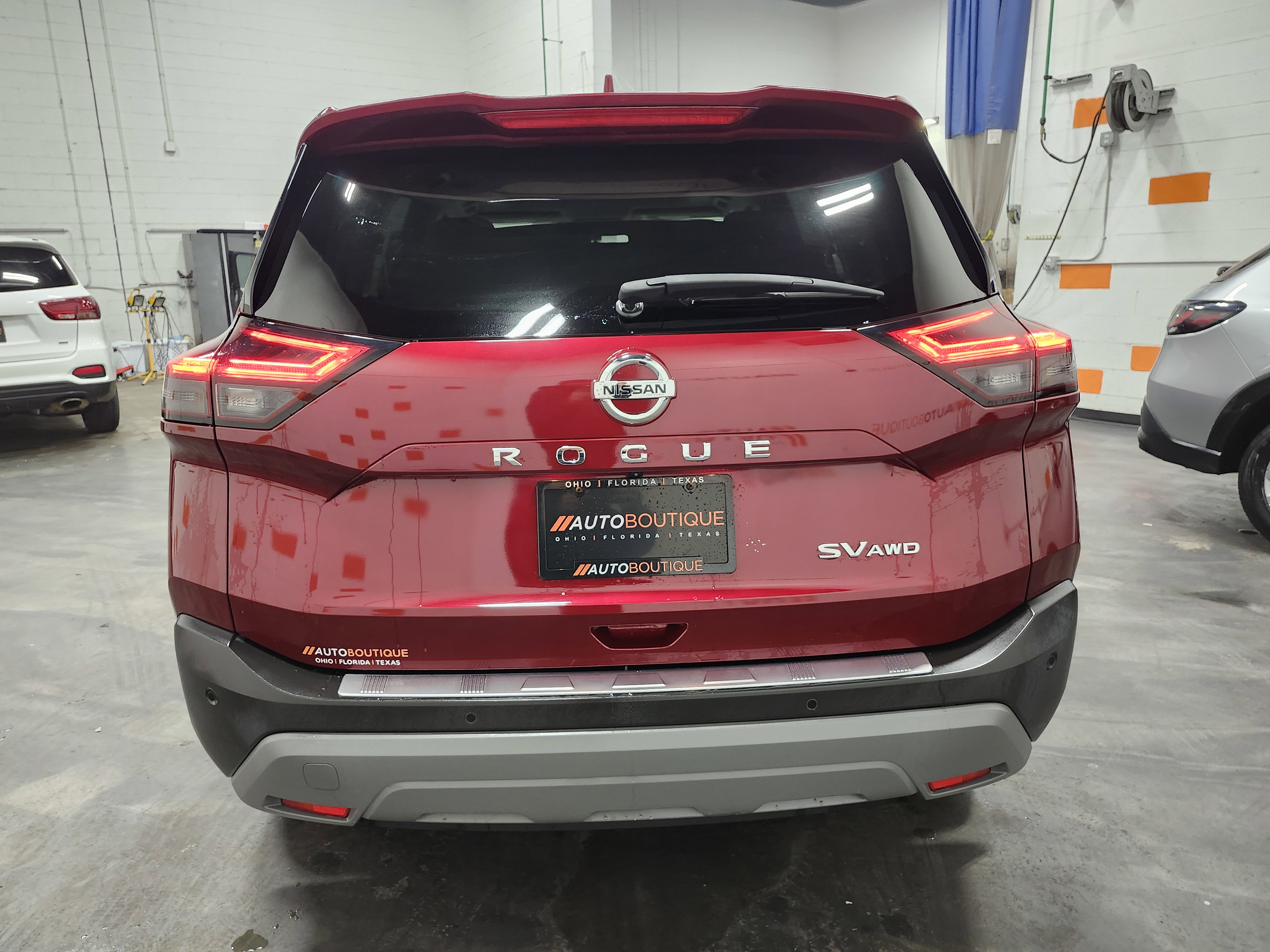 Used 2021 Nissan Rogue SV w/ Premium Package image 17