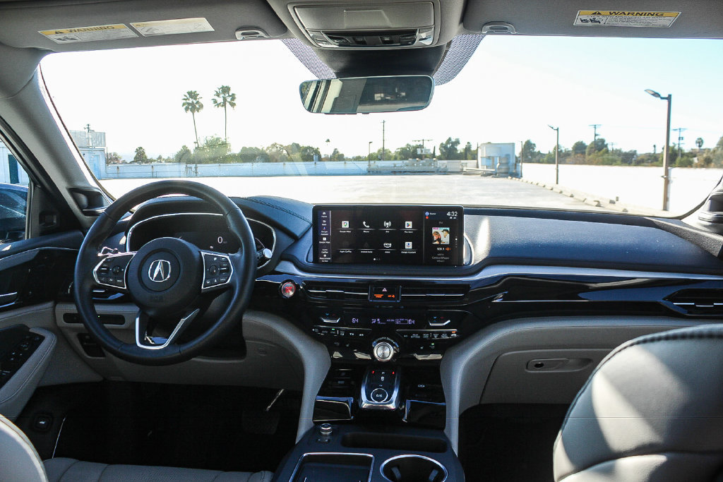 Used 2026 Acura MDX w/ Technology Package FWD image 13
