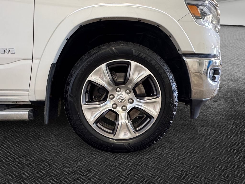 Used 2021 RAM 1500 Laramie AWD/4WD image 11