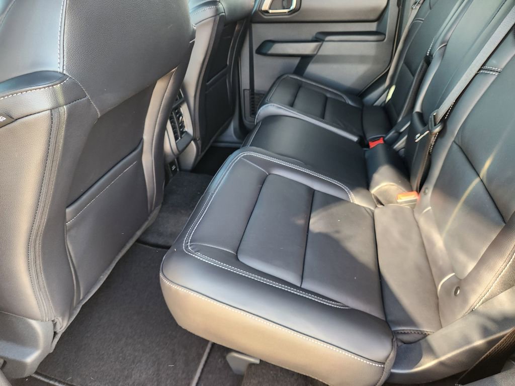 New 2025 Ford Bronco Outer Banks image 18