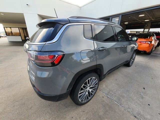 Used 2023 Jeep Compass Limited w/ Elite Group image 4