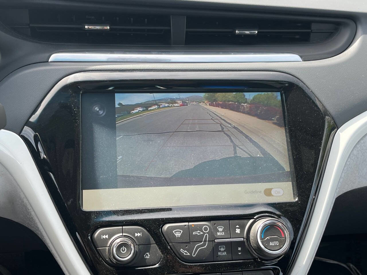 Used 2019 Chevrolet Bolt LT image 11