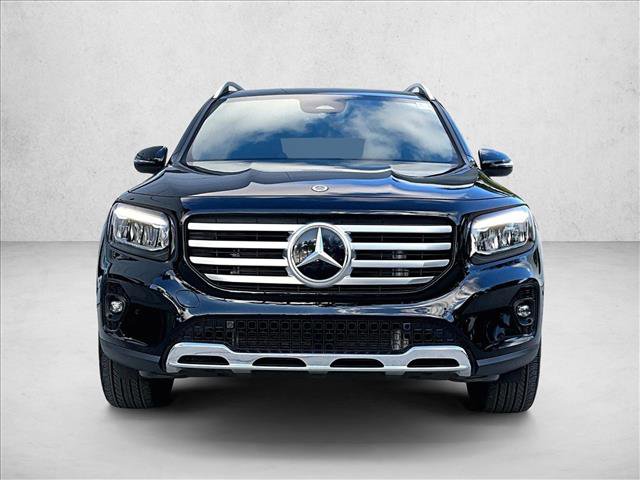 Used 2025 Mercedes-Benz GLB 250 image 3