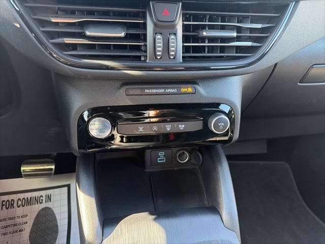 Used 2023 Ford Escape ST-Line w/ Tech Pack #1 AWD/4WD image 18