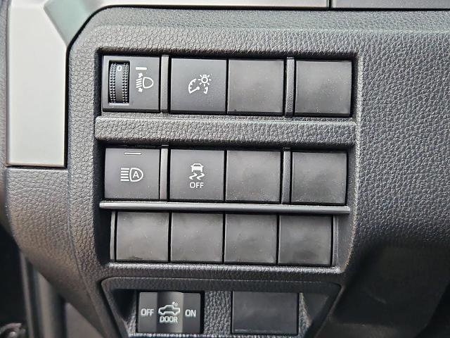 Used 2025 Toyota Tacoma SR5 image 17