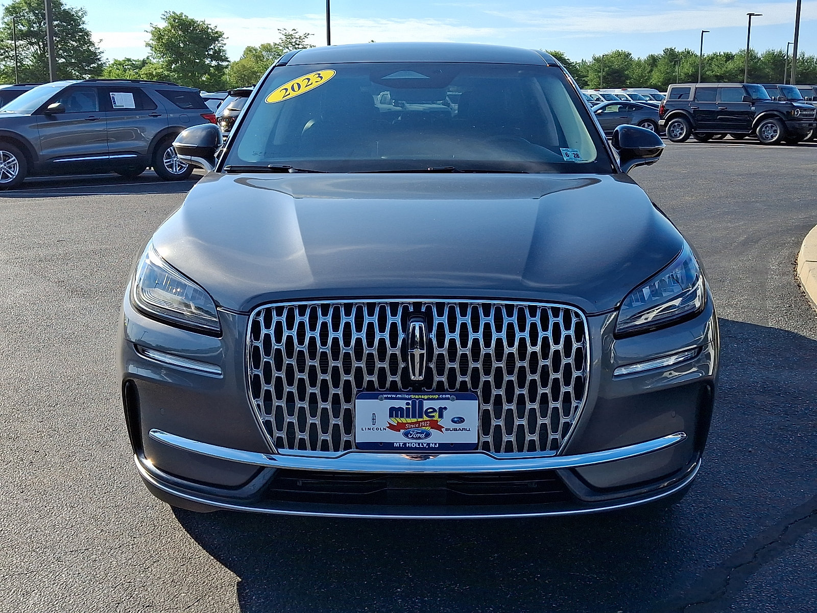 Certified 2023 Lincoln Corsair AWD w/ Equipment Group 101A image 2