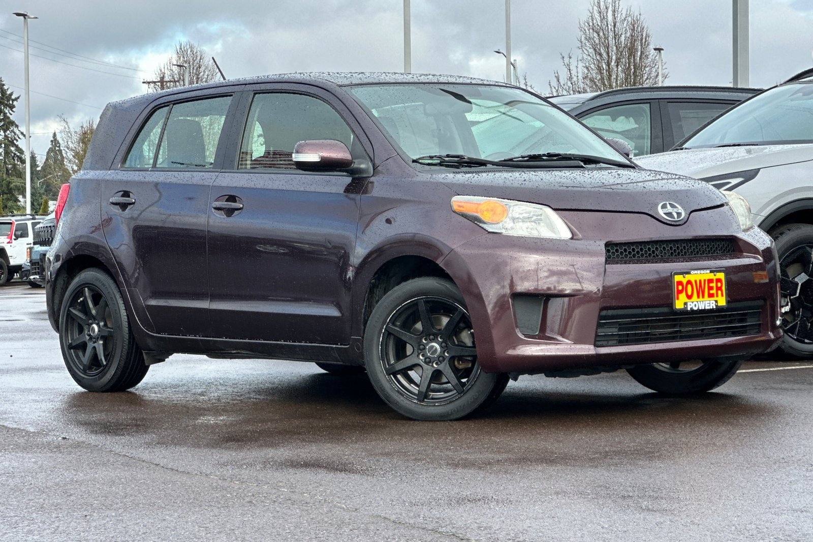 Used 2014 Scion xD image 2