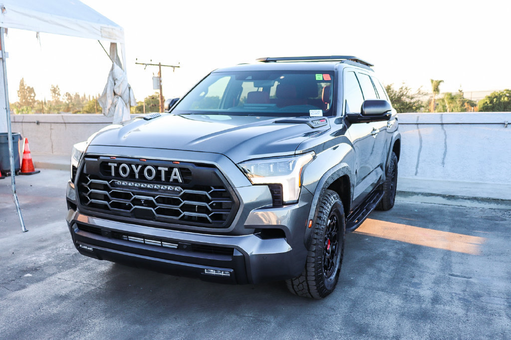Used 2025 Toyota Sequoia TRD Pro AWD/4WD image 4