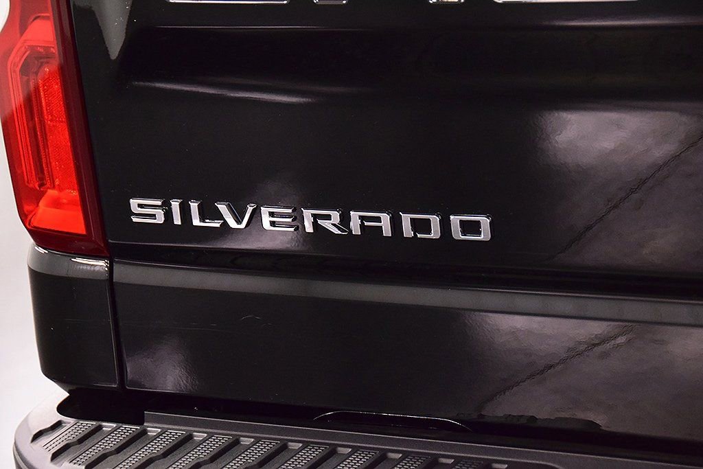 Used 2024 Chevrolet Silverado 1500 High Country w/ Z71 Off-Road Package image 13