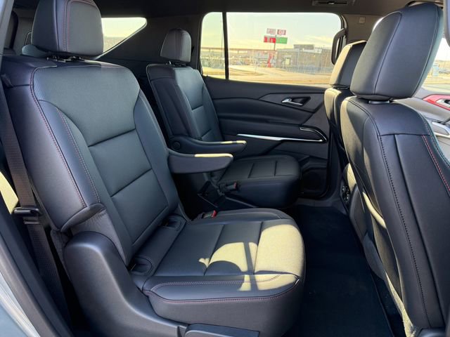 Used 2025 Chevrolet Traverse Z71 w/ Driver Confidence Package image 36