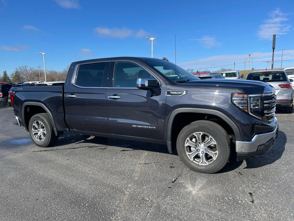 Used 2025 GMC Sierra 1500 SLT AWD/4WD image 2