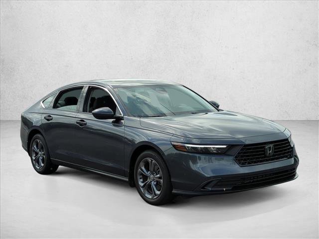 Certified 2023 Honda Accord EX image 3