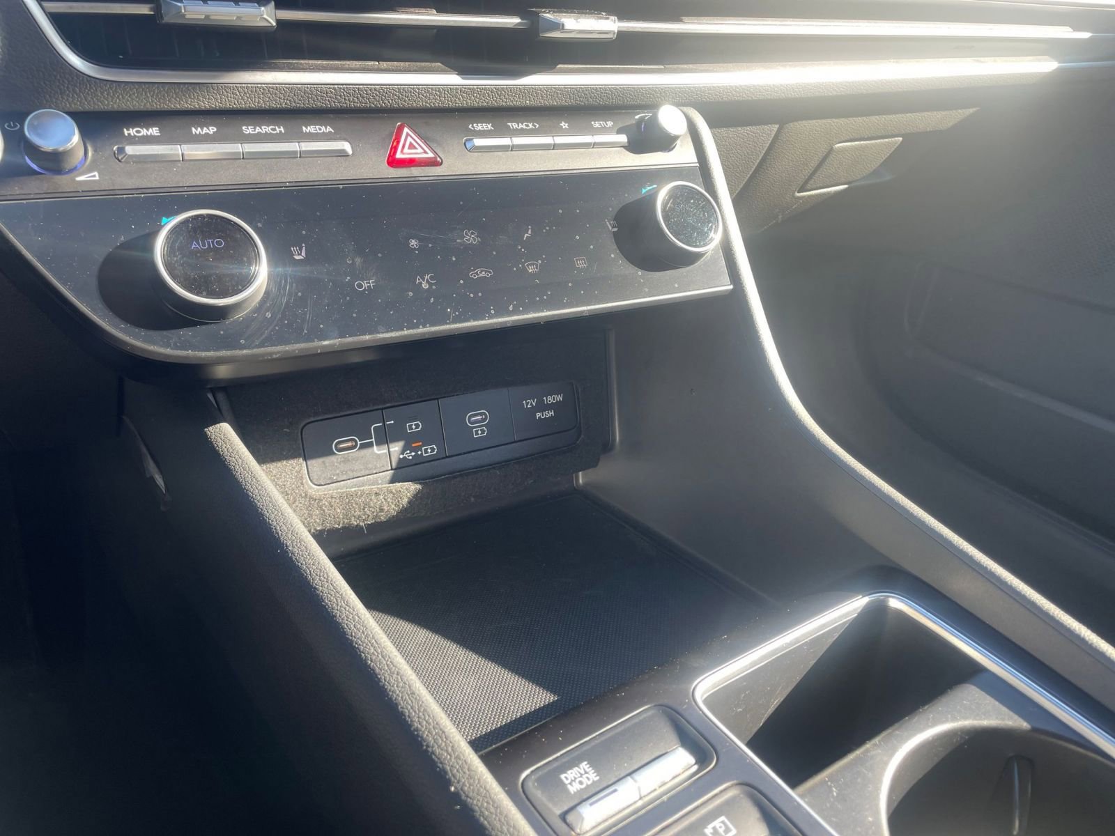 Used 2025 Hyundai Sonata SEL FWD image 41