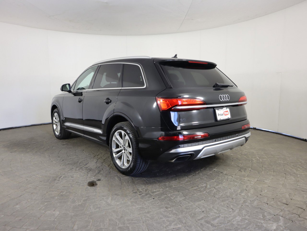 Used 2025 Audi Q7 3.0T Premium Plus image 5