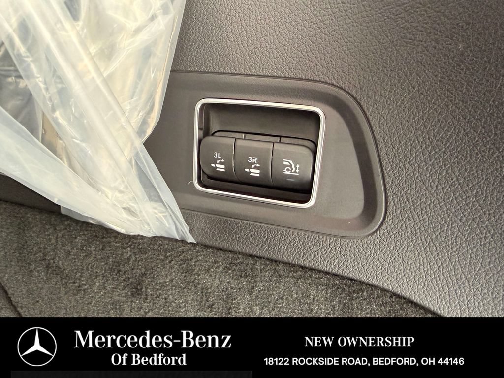New 2026 Mercedes-Benz GLS 450 4MATIC image 26