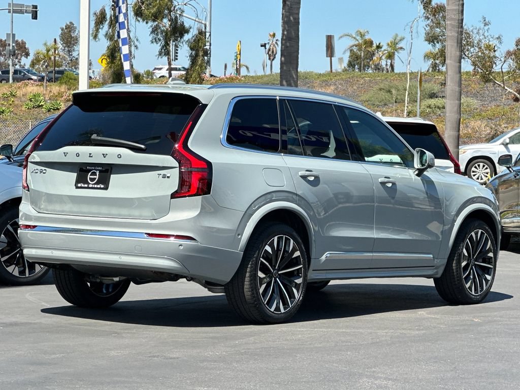 New 2026 Volvo XC90 T8 Plus AWD/4WD image 5