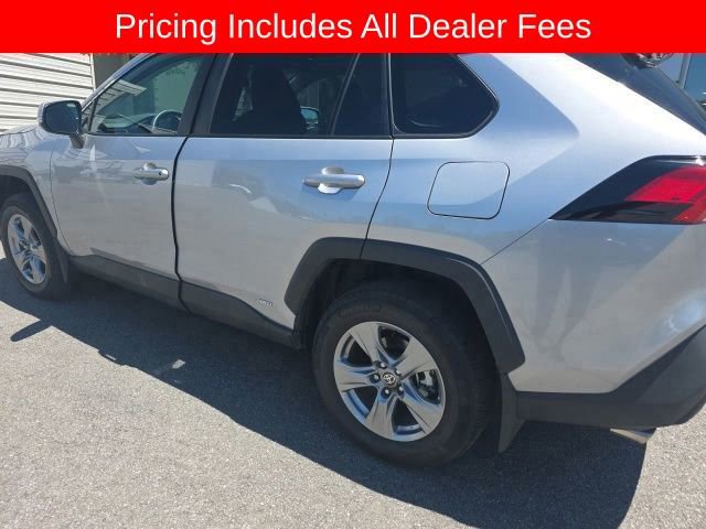 Used 2025 Toyota RAV4 XLE w/ Convenience Package AWD/4WD image 2