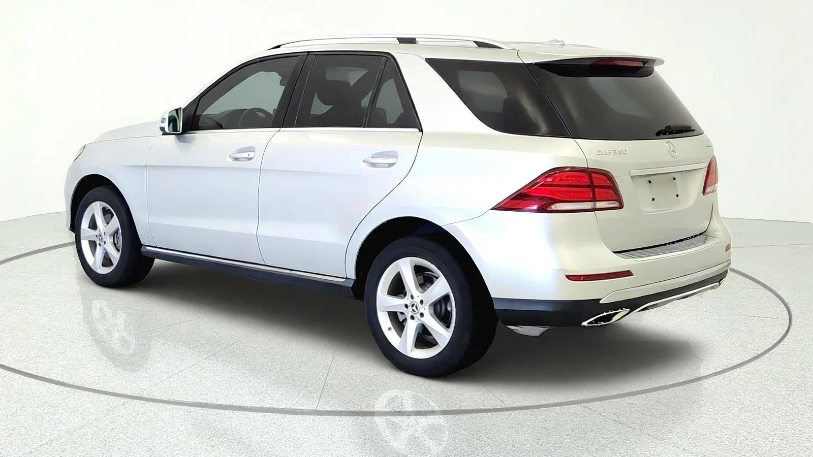 Used 2018 Mercedes-Benz GLE 350 4MATIC image 6