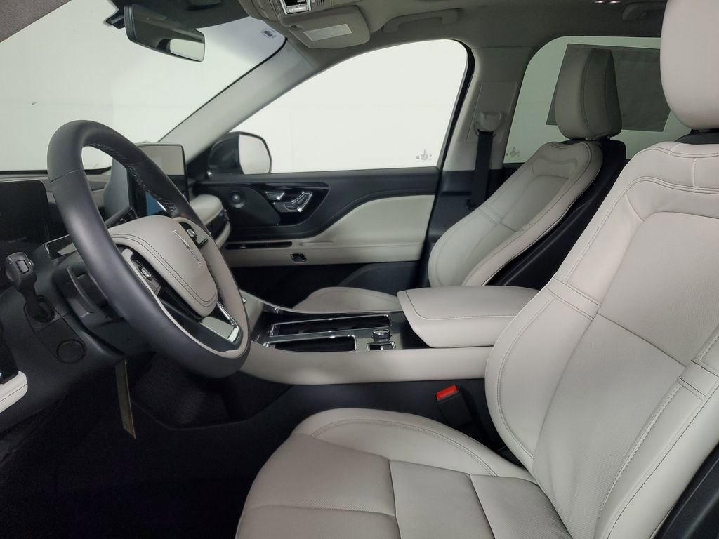 New 2025 Lincoln Aviator Reserve RWD image 21