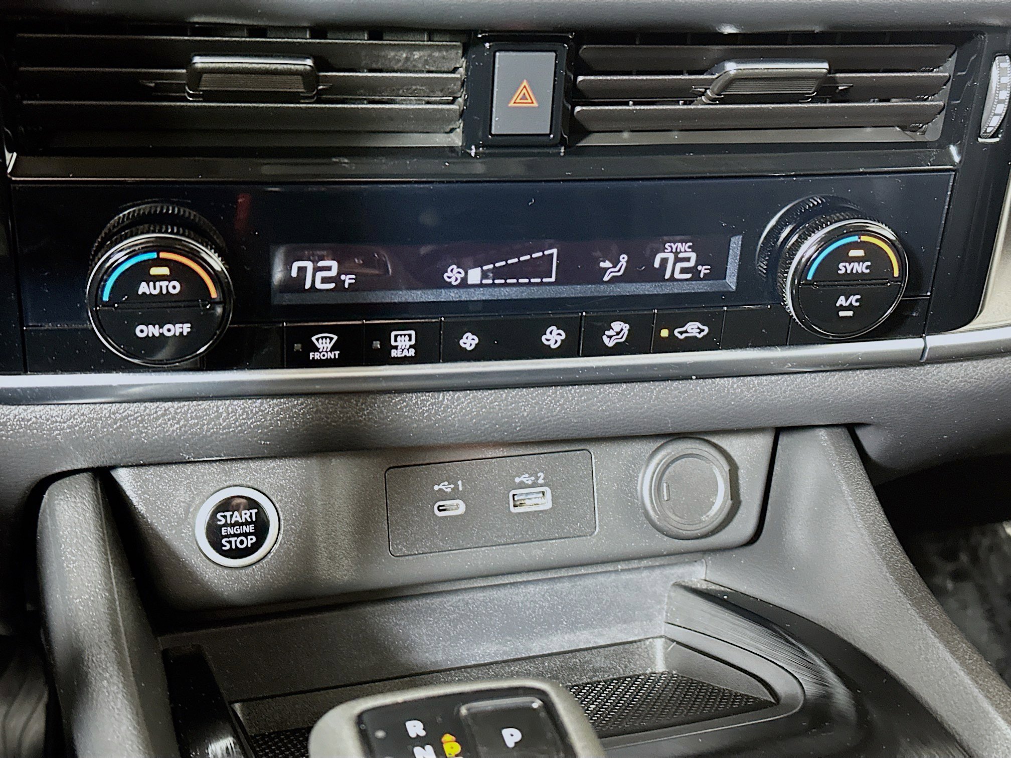 Used 2022 Nissan Rogue SV AWD/4WD image 15