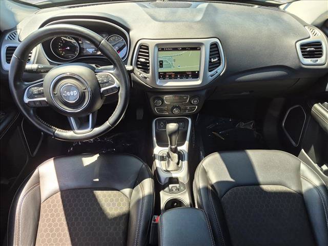 Used 2020 Jeep Compass Latitude w/ Popular Equipment Group FWD image 19