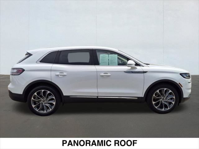 Certified 2023 Lincoln Nautilus Reserve w/ Luxury Package FWD image 4