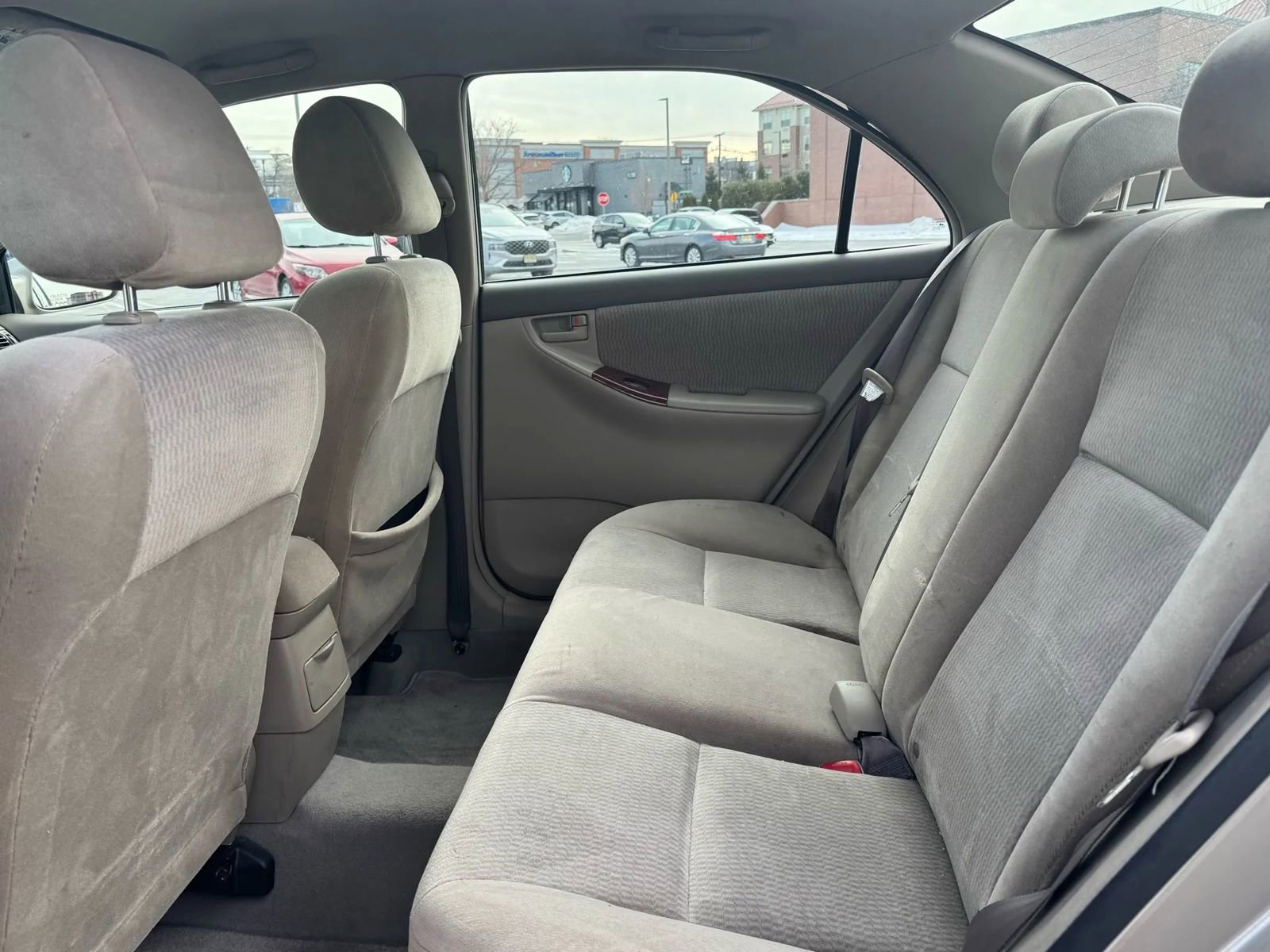 Used 2005 Toyota Corolla LE image 21