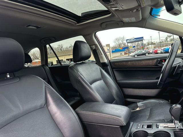 Used 2017 Subaru Outback 2.5i Limited image 26