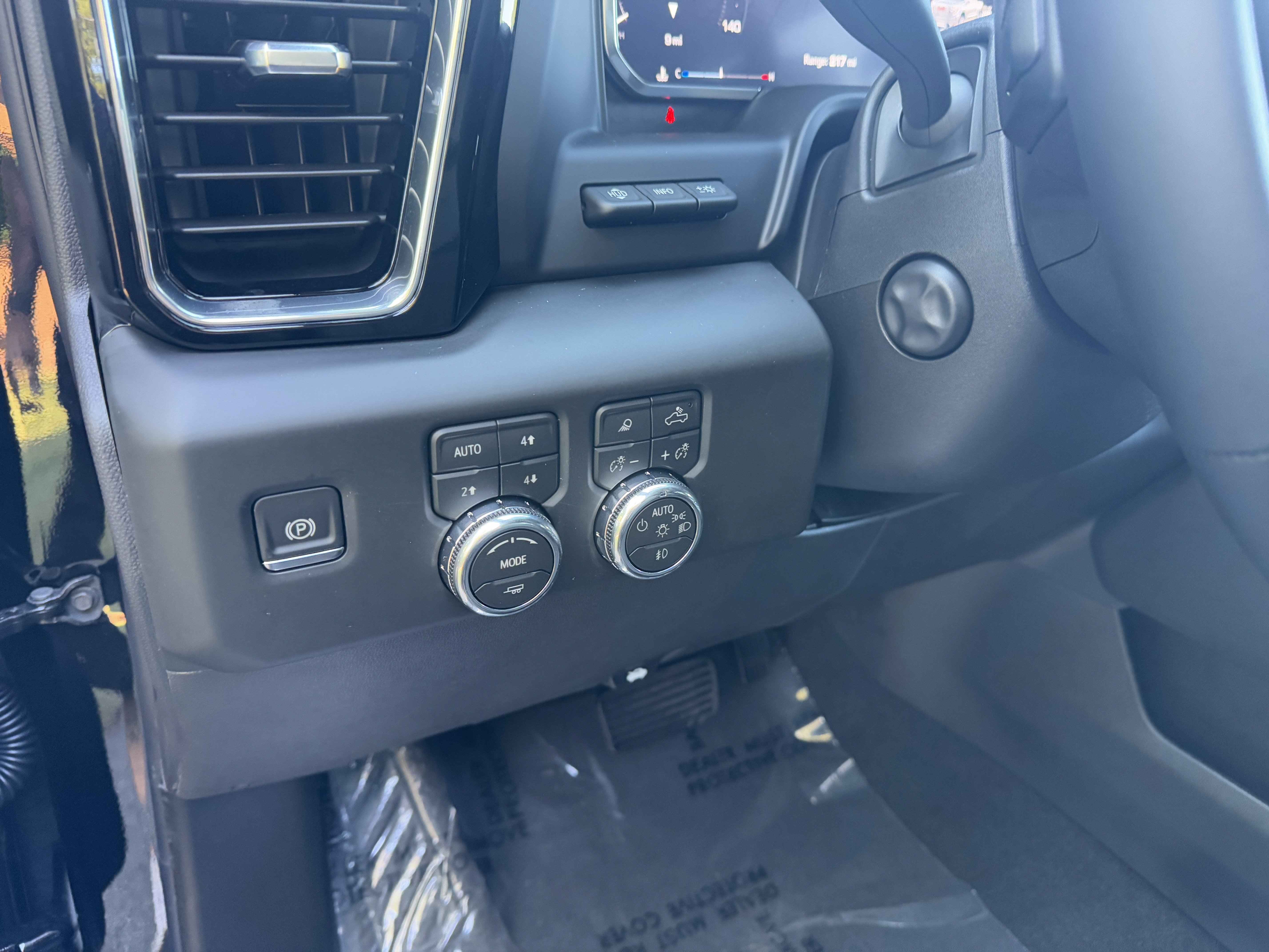 New 2026 GMC Sierra 1500 Denali w/ Denali Reserve Package image 19
