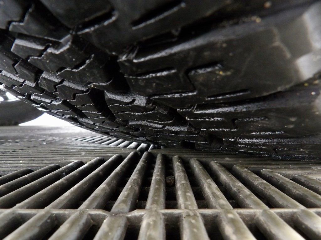 Used 2024 Ford F150 XLT w/ XLT Black Appearance Package image 42