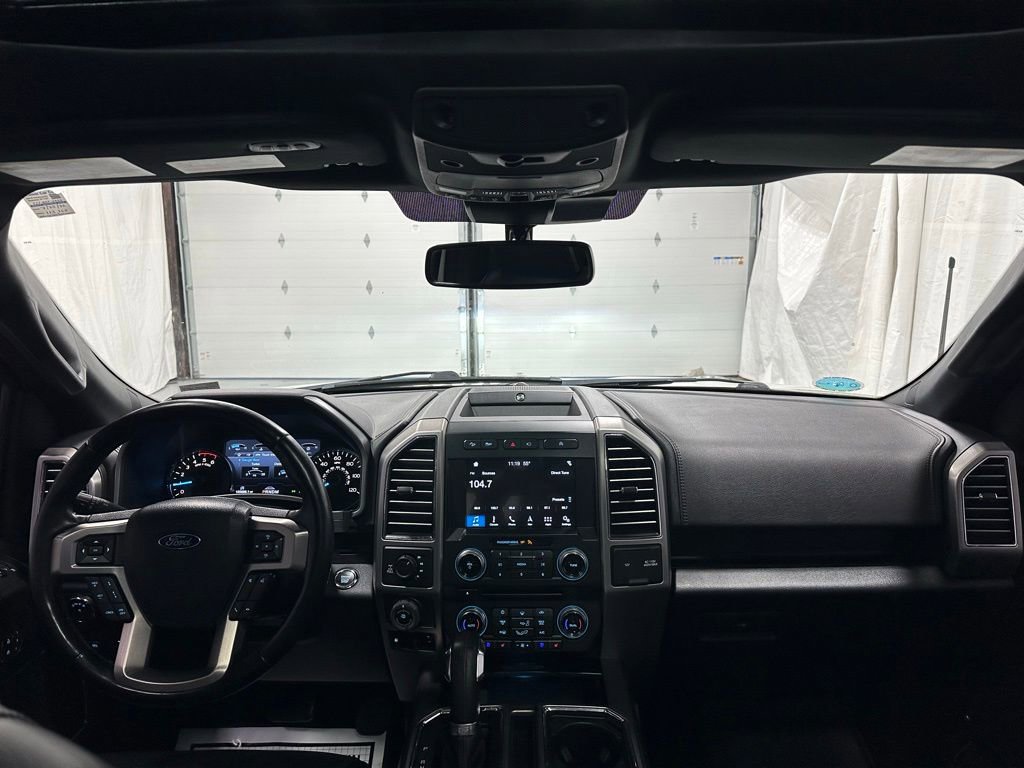 Used 2018 Ford F150 Platinum w/ Equipment Group 701A Luxury image 38