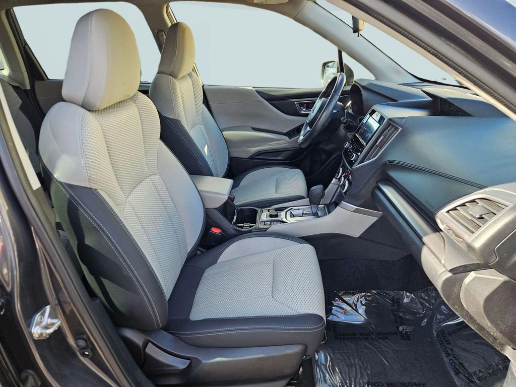 Used 2023 Subaru Forester Premium image 30