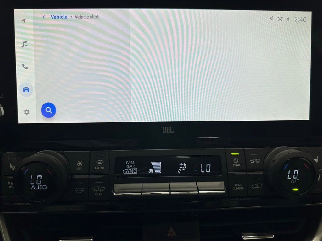 Used 2025 Toyota Grand Highlander AWD image 33