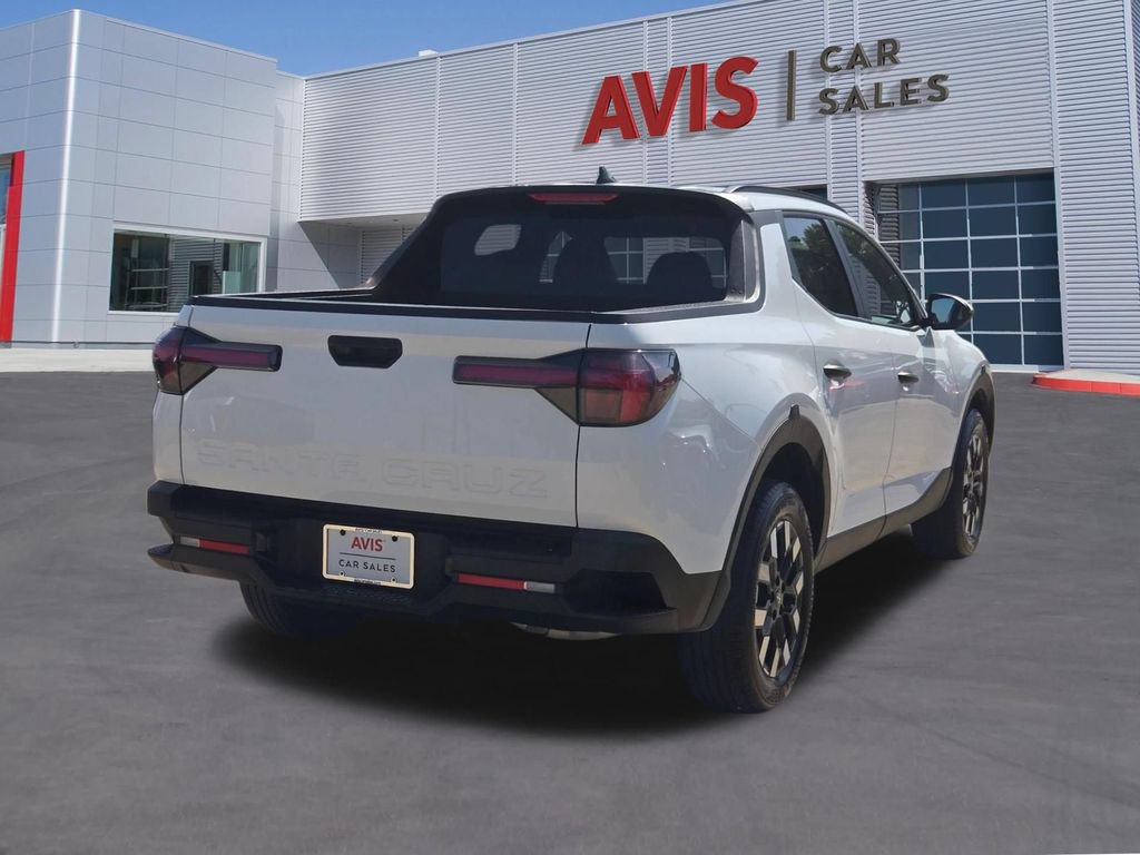 Used 2025 Hyundai Santa Cruz SEL FWD image 6