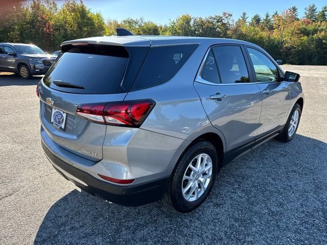 Used 2024 Chevrolet Equinox LT AWD/4WD image 6