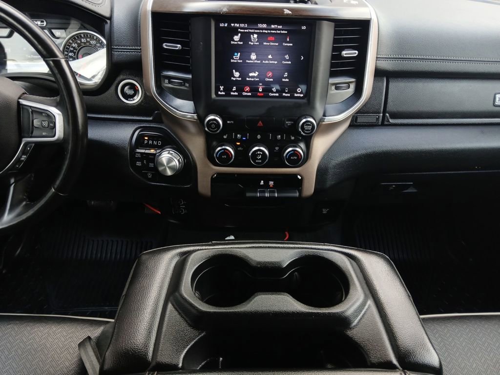 Used 2021 RAM 1500 Laramie AWD/4WD image 3